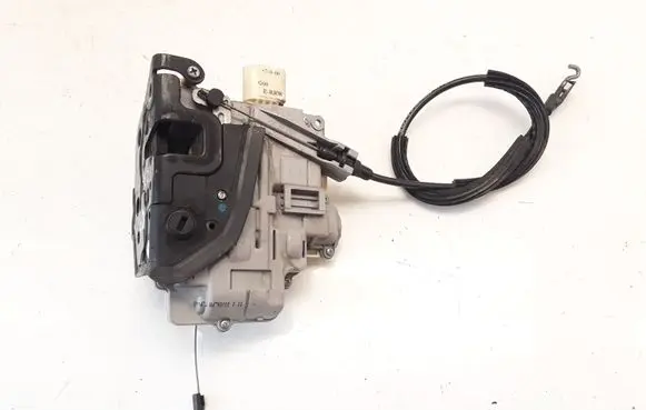 Seat Toledo III (5P) Rear door lock