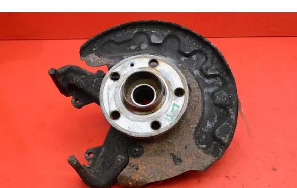 Jaguar XJ X351 Front wheel hub spindle knuckle 