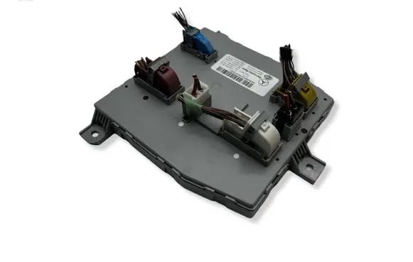 Mercedes-Benz C W205 Comfort/convenience module A2059006822 A2059013904 A2229021112