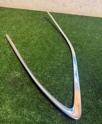 Skoda Octavia Mk4 Rear glass trim 5E7853345