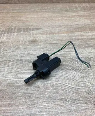 Ford Kuga I Brake pedal sensor switch 4M5T7C534AA WithPlug