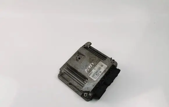Toyota Yaris Engine control unit/module ECU 896610DC30 0281015388