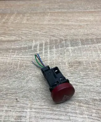 Citroen C8 Hazard light switch 9644645777 WithPlug