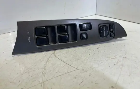 Lexus IS 220D-250-350 Electric window control switch 8404053080