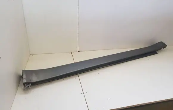 BMW X5 E70 Sill 8038289