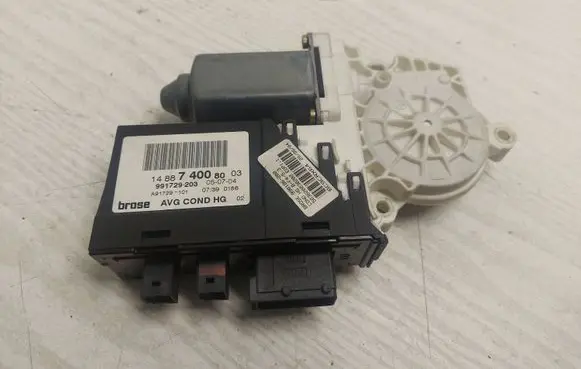 Peugeot 807 Front door window regulator motor 1488740080 991729203 A91729101