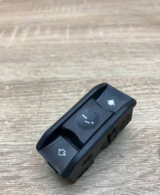 BMW 5 E60 E61 Sunroof switch 6907288