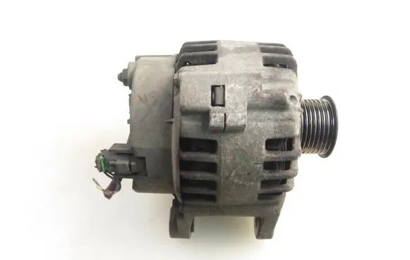 Renault Megane II Generator/alternator 8200290217
