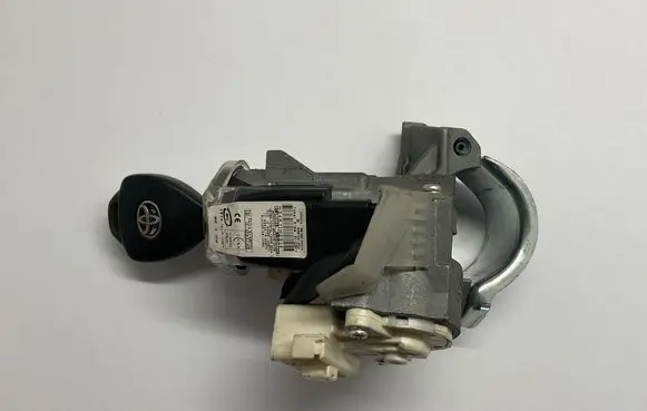 Toyota Verso Ignition lock 897830F010 626734000