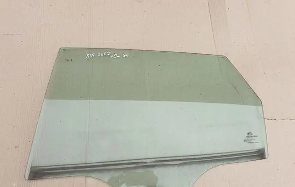 KIA Ceed Rear door window glass