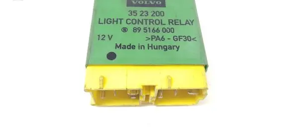 Volvo S70 V70 V70 XC Light relay 895166000