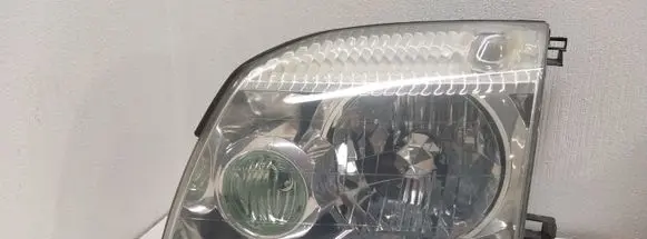 Nissan X-Trail T30 Headlight/headlamp