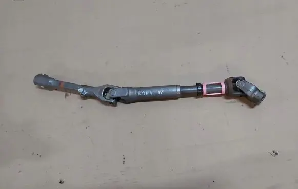 Toyota RAV 4 (XA40) Steering wheel axle