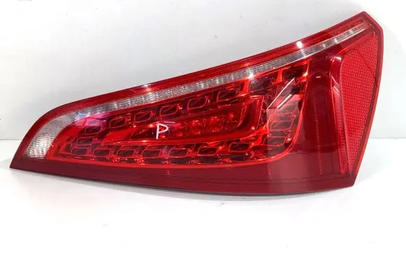 Audi Q5 SQ5 Rear/tail lights 8R0945094A