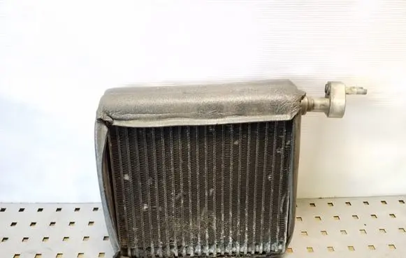 Jeep Cherokee III KJ Air conditioning (A/C) radiator (interior) 