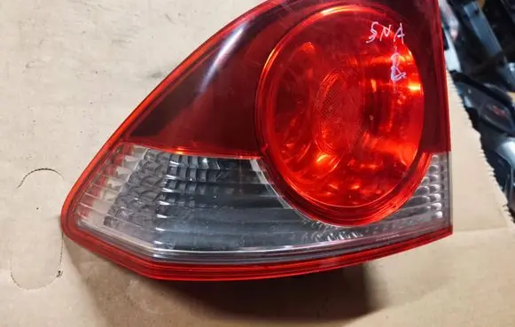 Honda Civic Rear/tail lights P6104L