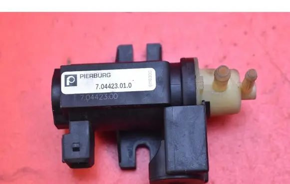 Opel Insignia A Vacuum valve 704423010