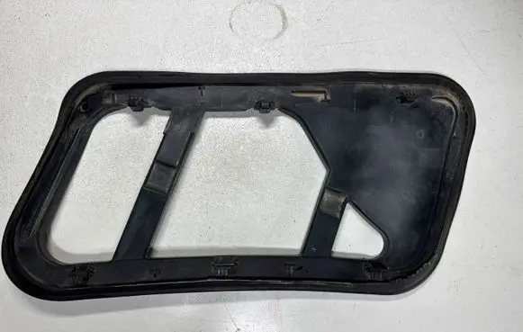 Mercedes-Benz GL X166 Bonnet/hood grill A1668801105