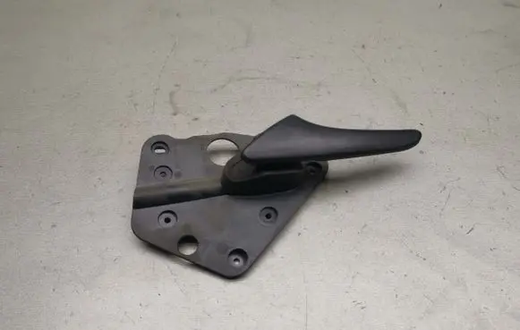 Front door interior handle