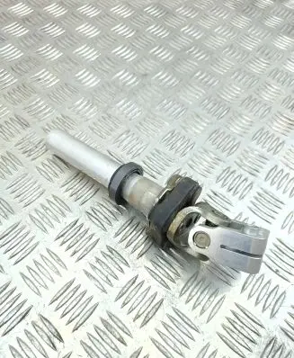 Mercedes-Benz C W204 Steering column universal joint 20460191 204460074 203462255