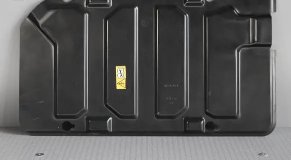 Mercedes-Benz Sprinter W907 W910 Battery box tray cover/lid 9066840118