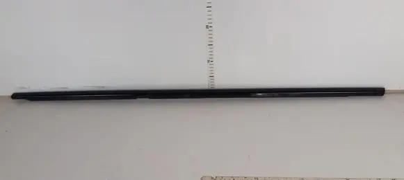 BMW 5 F10 F11 Sliding door window/glass 7209709