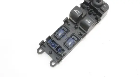 Jaguar XK - XKR Electric window control switch 6W8314540AC