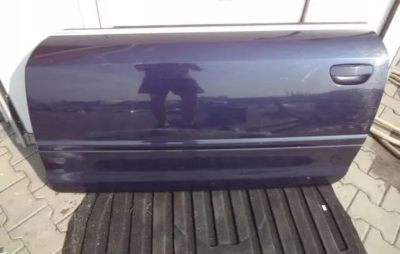 Door (2 Door Coupe)