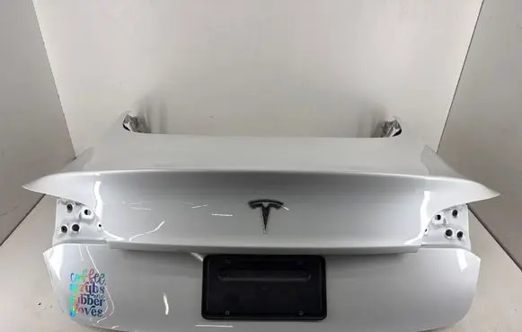 Tesla Model 3 Tailgate/trunk/boot lid 1081460E0D