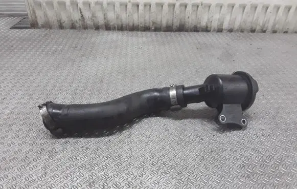 Peugeot 4007 Oil fill pipe 9653567580