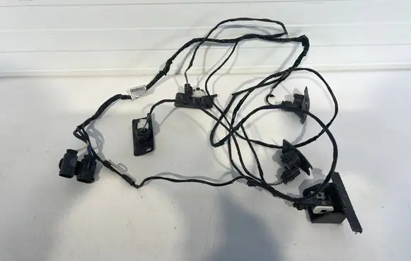 BMW 2 F45 Parking sensor (PDC) wiring loom 6842044