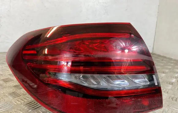 Mercedes-Benz C W205 Rear/tail lights A2059062805 YAP2458417