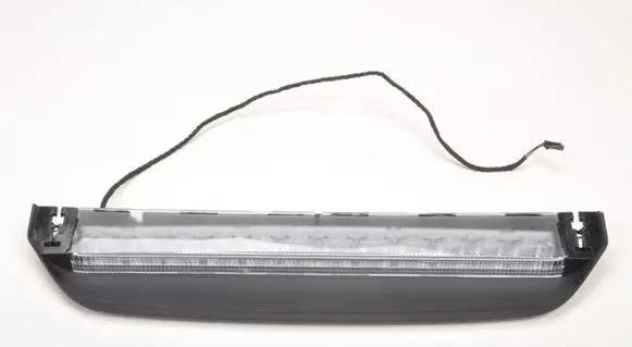 Volvo S60 Third/center stoplight 