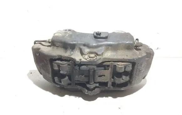 Volkswagen Touareg I Front brake caliper