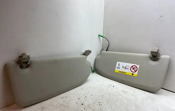 Volvo XC60 Sun visor