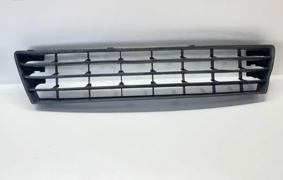 Volkswagen Golf Plus Front bumper lower grill 5M0853677