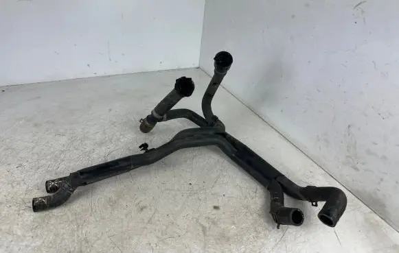 Volkswagen Transporter - Caravelle T6 Engine coolant pipe/hose 7E0122096AA KA4152910