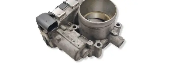 Skoda Kodiaq Throttle valve 03F133062B