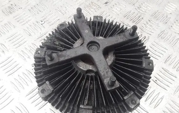 Mitsubishi Pajero Viscous fan clutch 