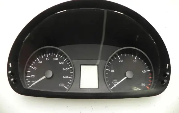 Mercedes-Benz Sprinter W906 Speedometer (instrument cluster) A9069009202