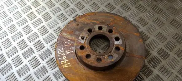 Volkswagen Golf Plus Front brake disc