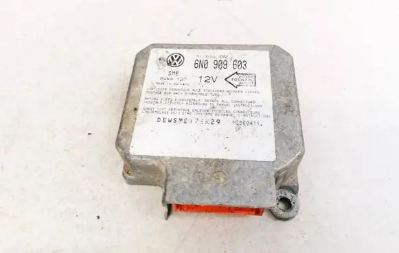 Volkswagen Golf III Airbag control unit/module 6N0909603 5WK4137