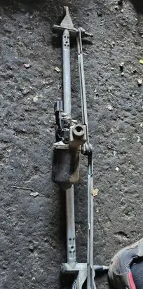 Land Rover Range Rover Sport L320 Front wiper linkage brak