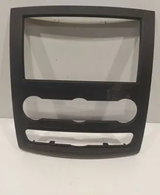Mercedes-Benz Sprinter W906 Radio/GPS head unit trim A9066800017