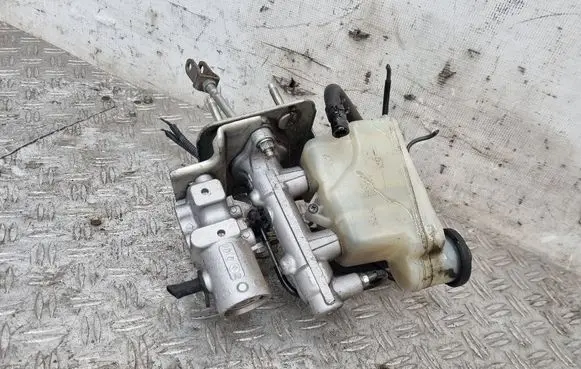 Lexus GS 300 350 430 450H Master brake cylinder 13811010400 13801010420 7G00164