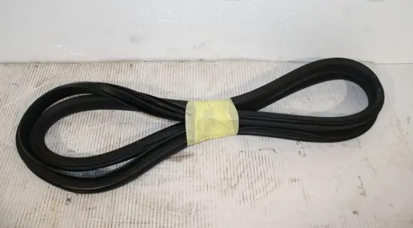 Tesla Model Y Front door rubber seal 149767300B
