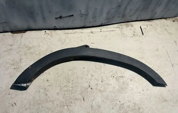 Renault Master II Front arch trim 7701692571
