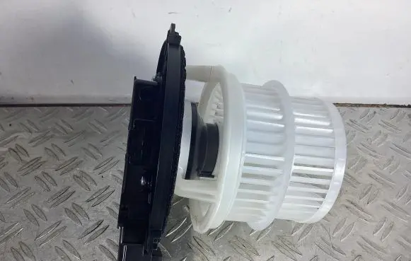 Lexus RC Heater fan/blower