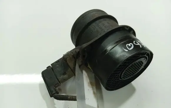 Volkswagen Sharan Mass air flow meter 0281002461