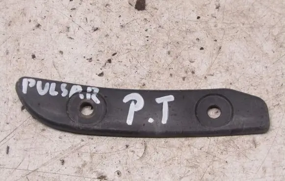 Nissan Pulsar All-terrain vehicle front guard 767463ZL0A